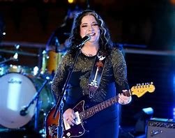 is-ashley-mcbryde-related-to-garth-brooks