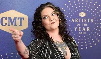 is-ashley-mcbryde-related-to-martina-mcbride