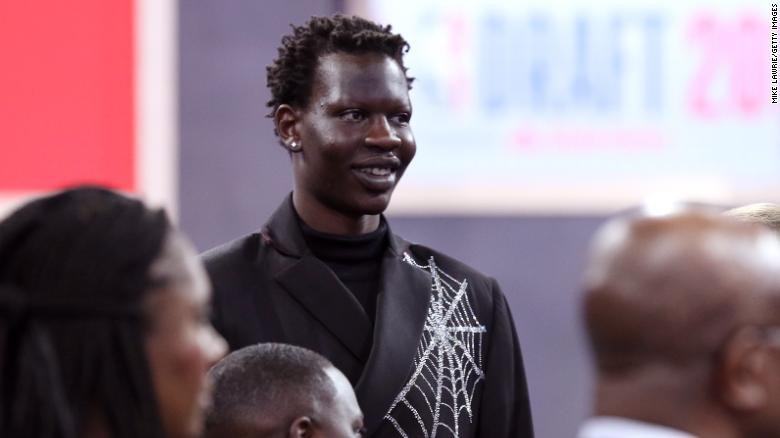 is-bol-bol-related-to-manute-bol