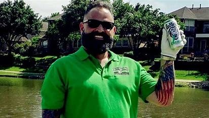 is-russell-j-holmes-related-to-mike-holmes