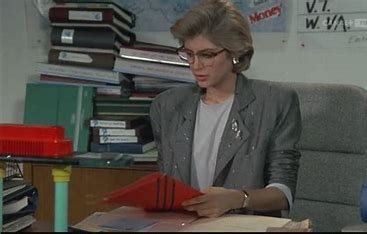 is-helen-slater-related-to-christian-slater