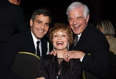 how is-rosemary-clooney-related-to-george-clooney