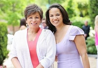 is-laura-jarrett-related-to-valerie-jarrett