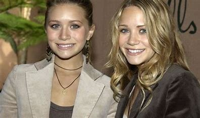 kaitlin-olson-is-she-related-to-the-olsen-twins