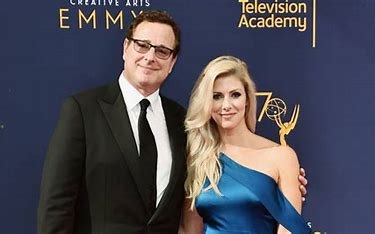 is-kelly-rizzo-related-to-anthony-rizzo