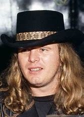 is-steven-van-zandt-related-to-ronnie-van-zant