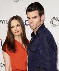 is-daniel-gillies-related-to-elizabeth-gillies