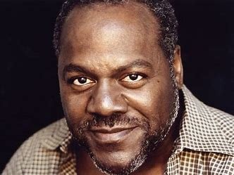 is-frankie-faison-related-to-donald-faison