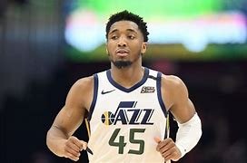 is-davion-mitchell-related-to-donovan-mitchell