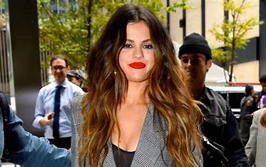 is-xochitl-gomez-related-to-selena-gomez