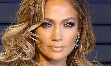 is-mario-lopez-related-to-jennifer-lopez