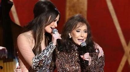 is-kacey-musgraves-related-to-loretta-lynn
