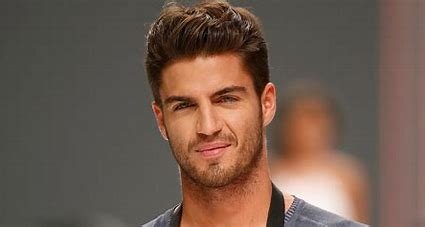 is-maxi-iglesias-related-to-juli-iglesias