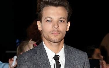 is-taylor-tomlinson-related-to-louis-tomlinson