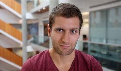 is-chris-finch-related-to-bill-finch