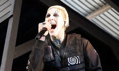 is-joely-fisher-related-to-debbie-reynolds