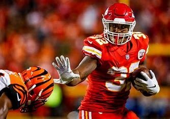 is-spencer-ware-related-to-demarcus-ware