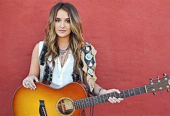 is-lainey-wilson-related-to-brian-wilson-of-the-beach-boys